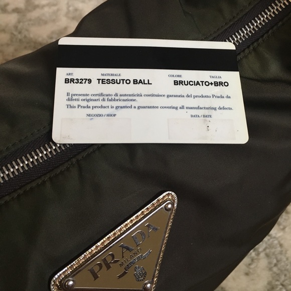 - Authentic beautiful Prada shoulder bag - Picture 7 of 8